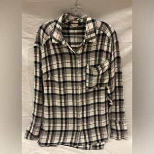 Pilcro Plaid Button Down Shirt Black White Flannel Size Medium Like New